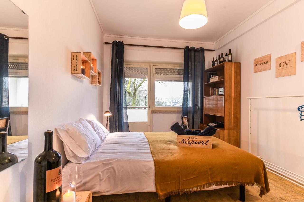 Wine Inn Carcavelos Guesthouse Extérieur photo