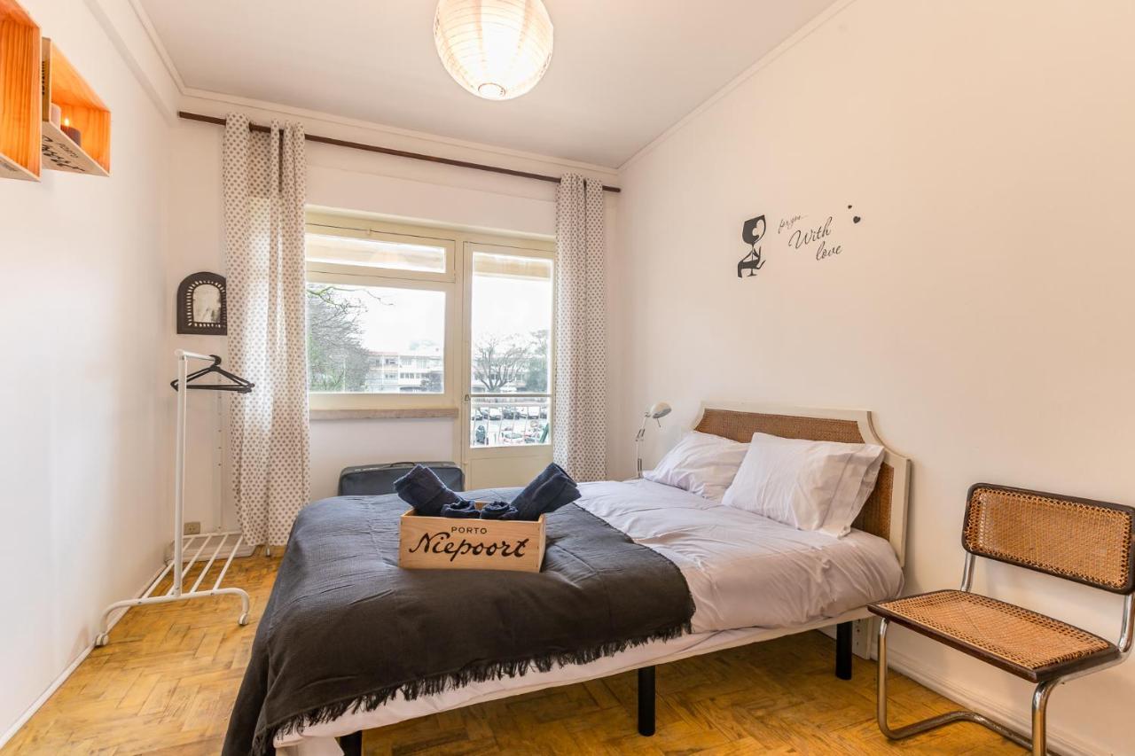 Wine Inn Carcavelos Guesthouse Extérieur photo